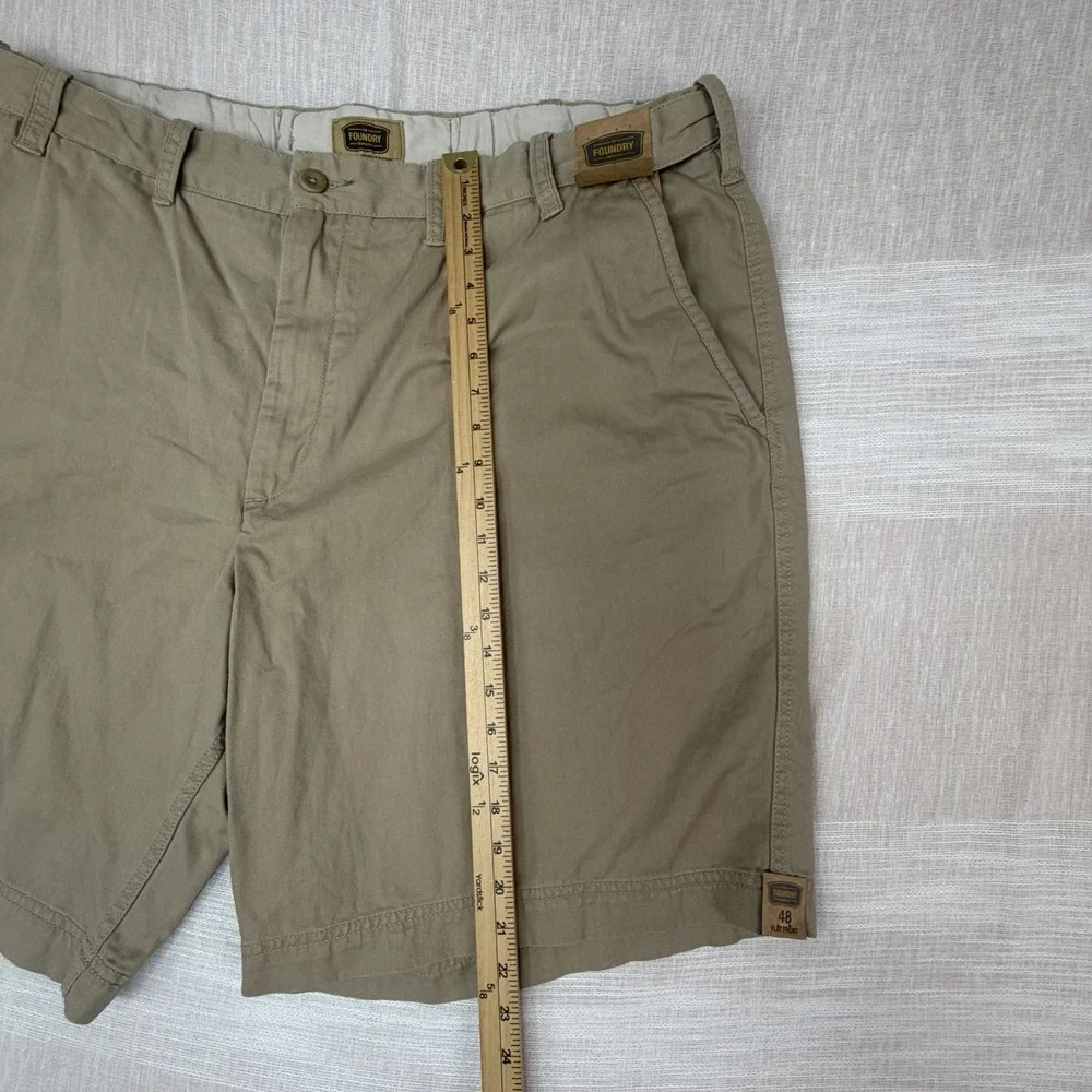 FOUNDRY Flat Front Mens Shorts Sz 48 Big & Tall 10